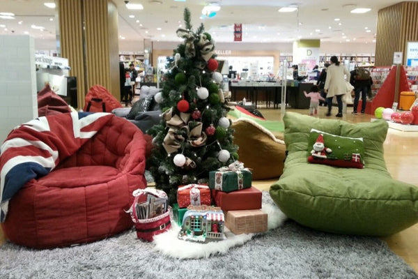 Butterfly Sofa Bean Bag in Wildberry Deluxe (Indoor)